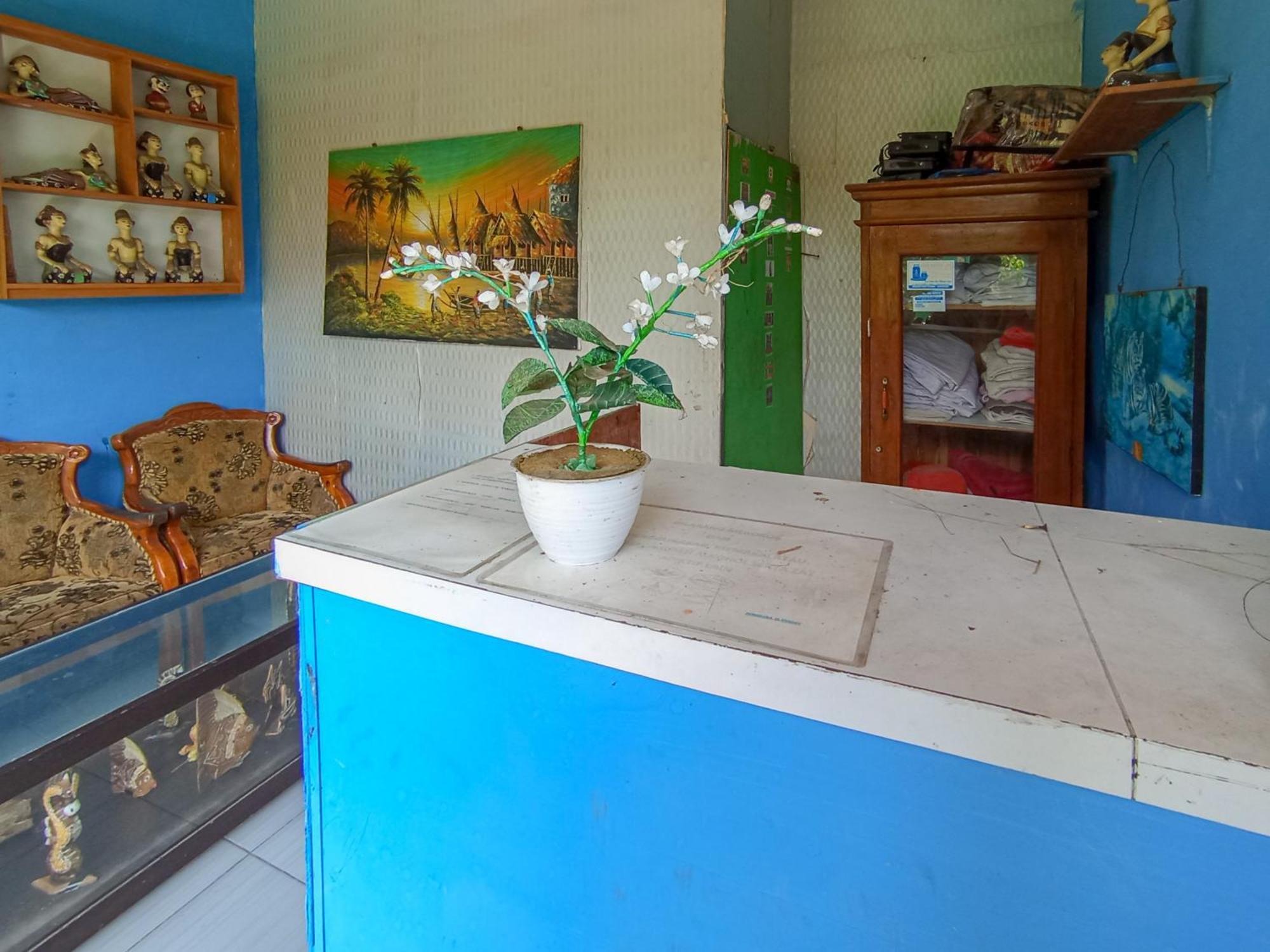 Reddoorz At El Shaday Homestay Banyuwangi Баньювангі Екстер'єр фото